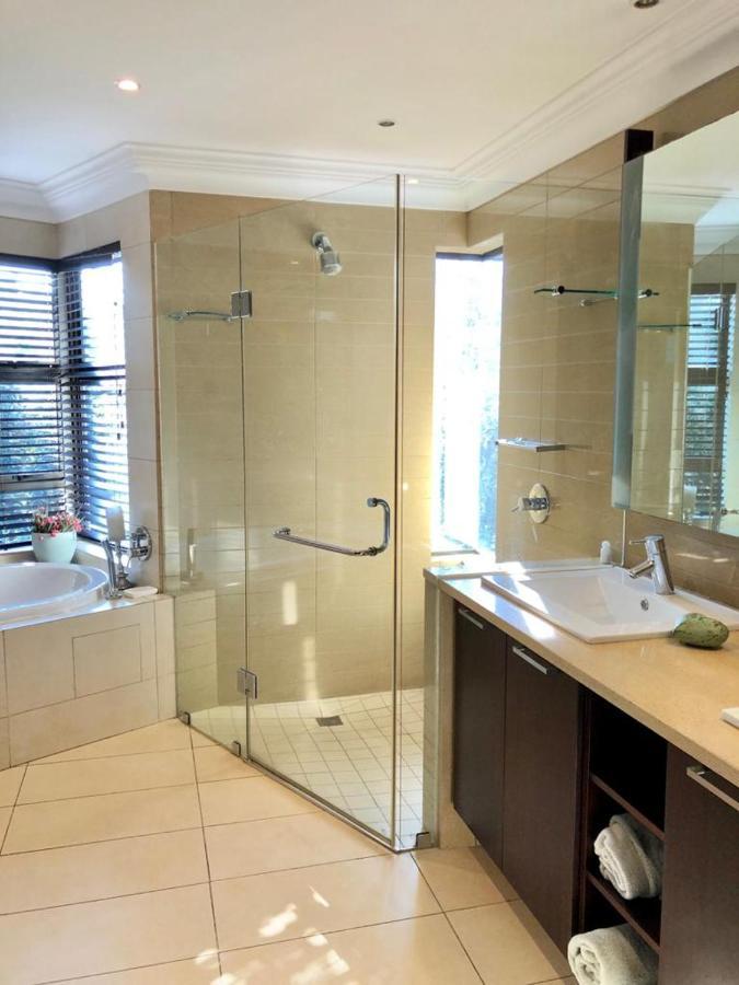 Views At Zimbali Villa Ballito Exteriör bild